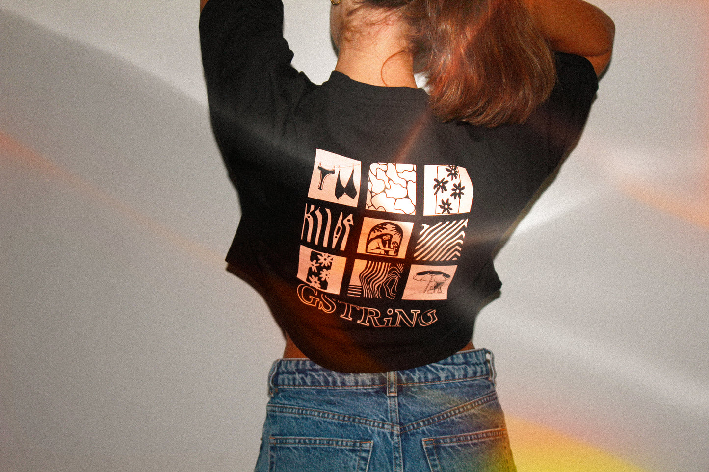 GSTRiNG - Oversized Women's Cropped T-Shirt - Die Kast